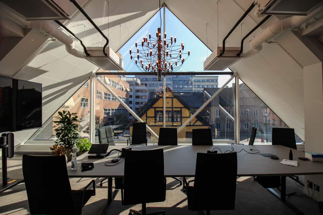 solskjerming trekantvindu