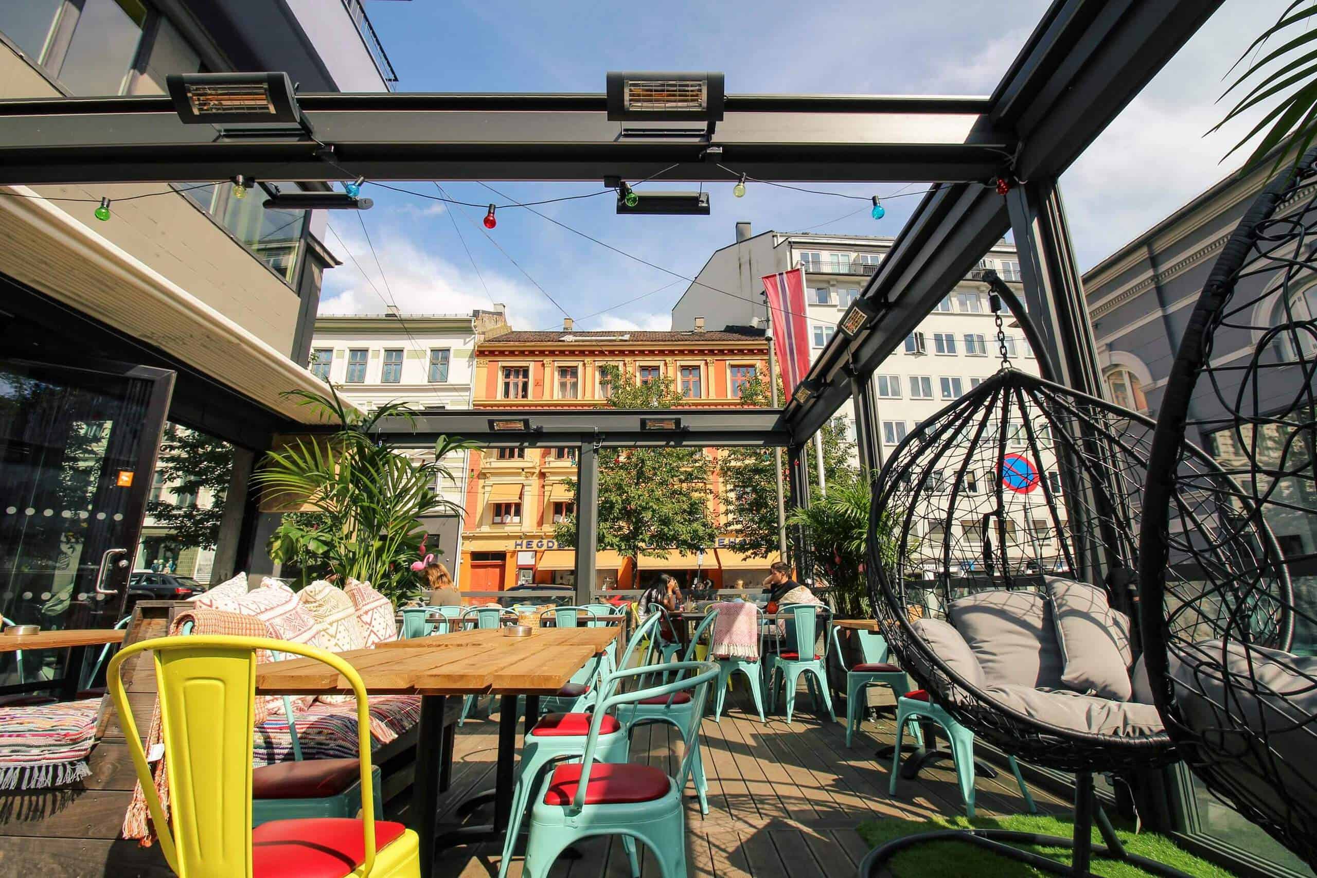 pergola på terrassen