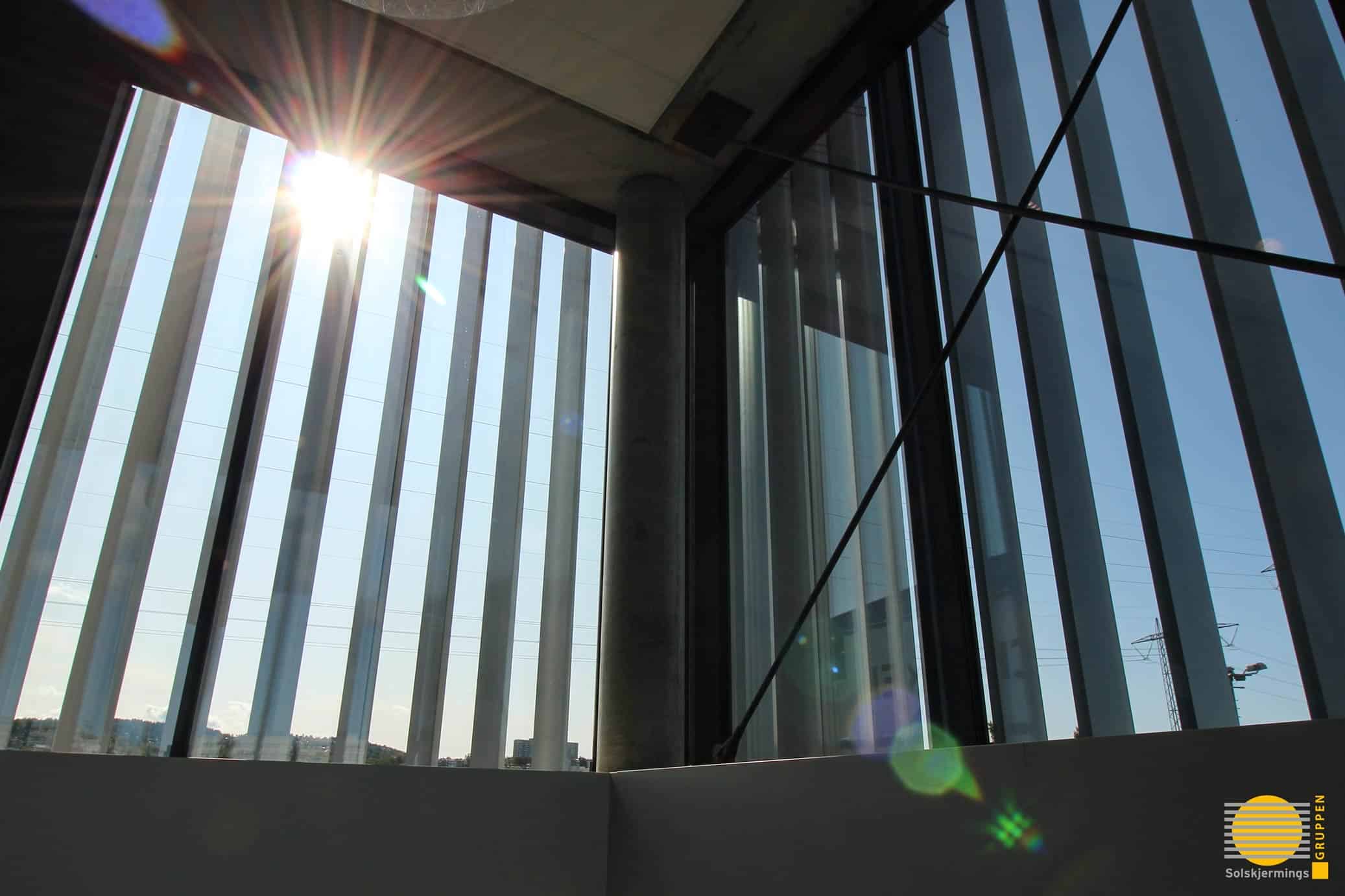 solskjerming fra innsiden