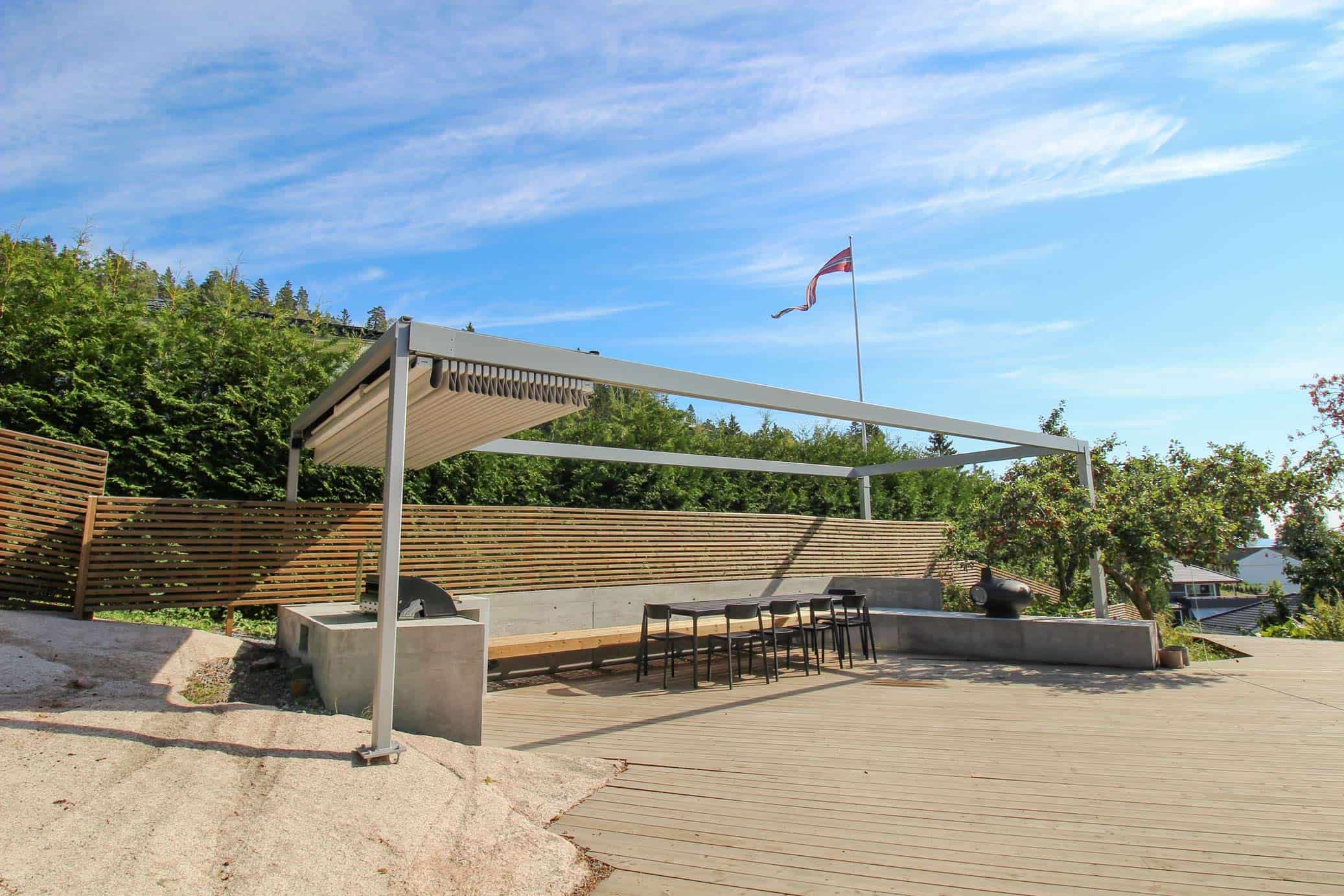 frittstående pergola